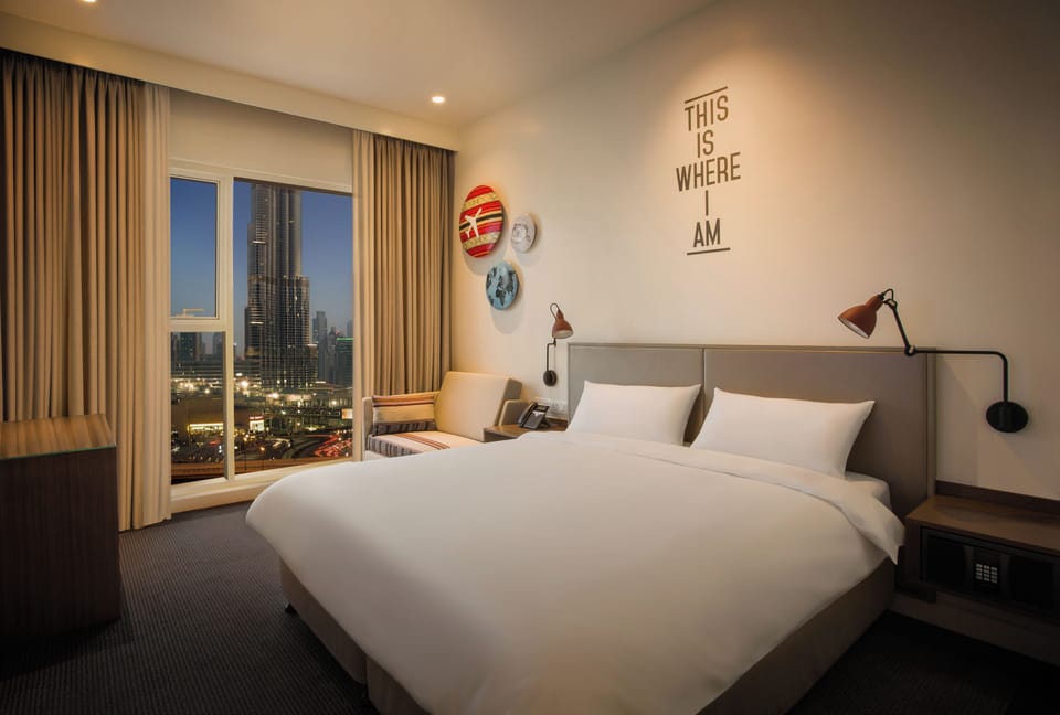 Rover Room Burj View | City view