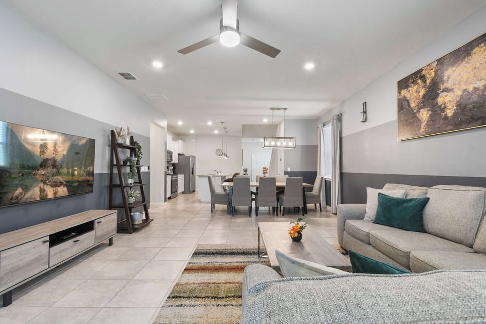 House (Multiple Bedrooms) | Interior