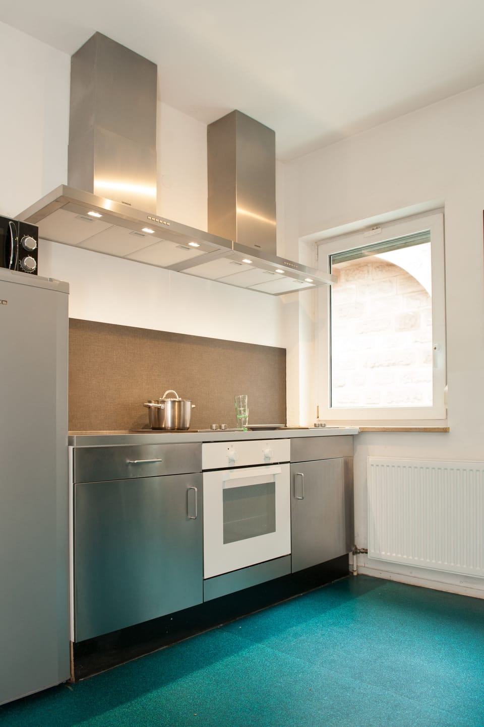 Shared fridge, microwave
