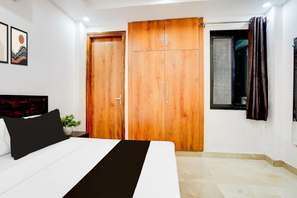 Premium Townhouse Sector 143b House in Noida
