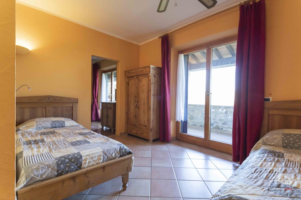 Suite, Garden View | Free WiFi, bed sheets