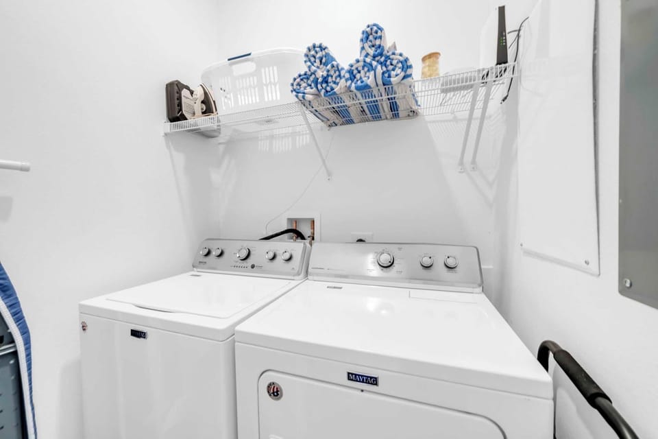 Full washer & dryer in unit
