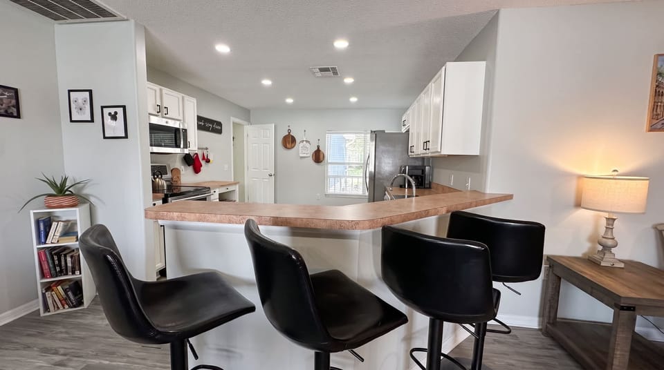 House, Multiple Beds, Pool Access, Pool View (Starlight and Shells) | Private kitchen