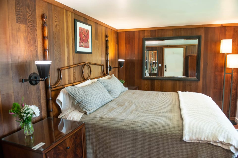 Zen Suite - Entry View