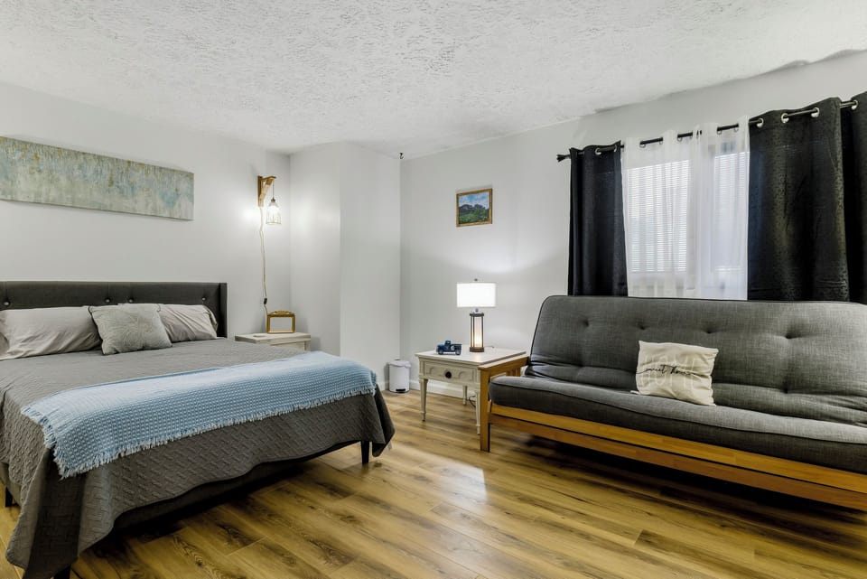Bedroom 2 Large bedroom with full size bed and full size futon