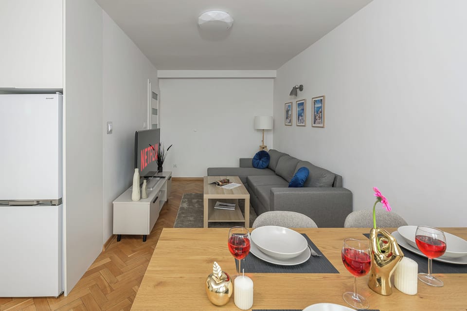Superior Apartment, 2 Bedrooms, City View | Living area | 40-inch TV with satellite channels, Netflix, pay movies