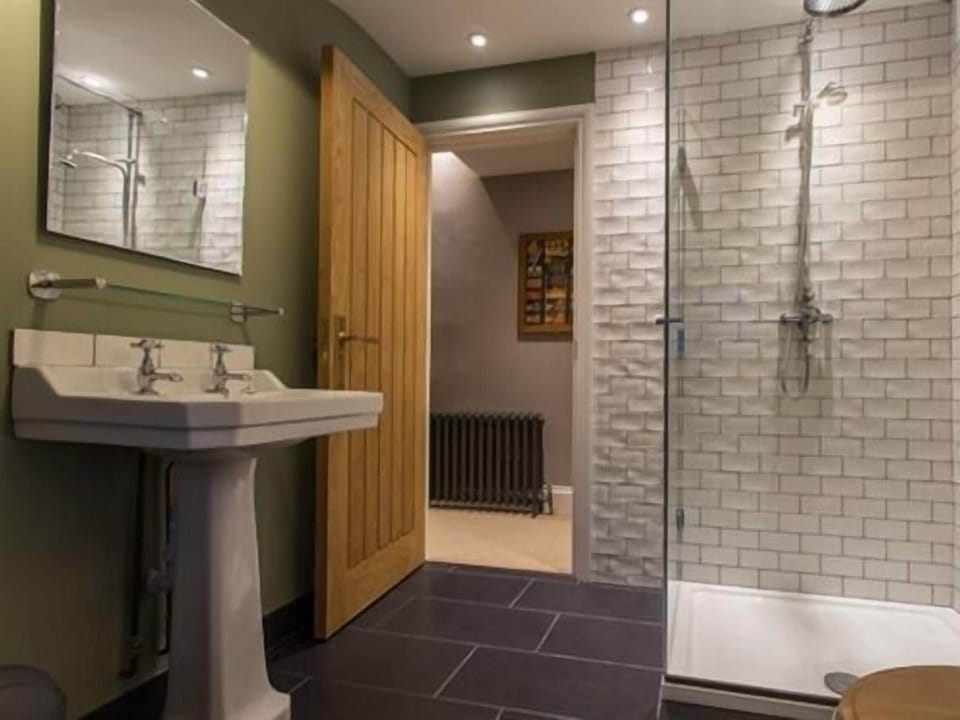 Superior Double Room, Ensuite (Super King) | Bathroom