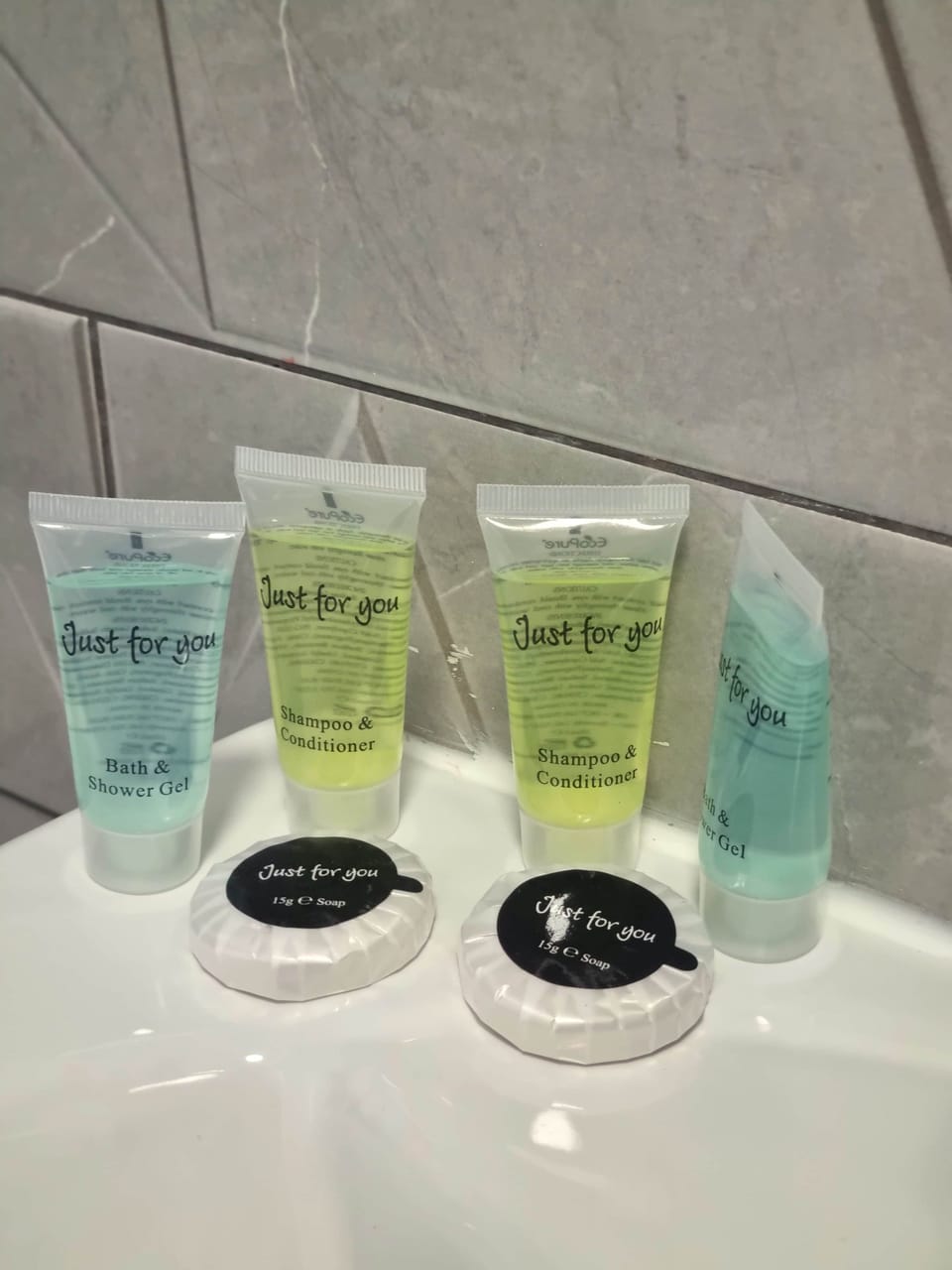 Bathroom amenities