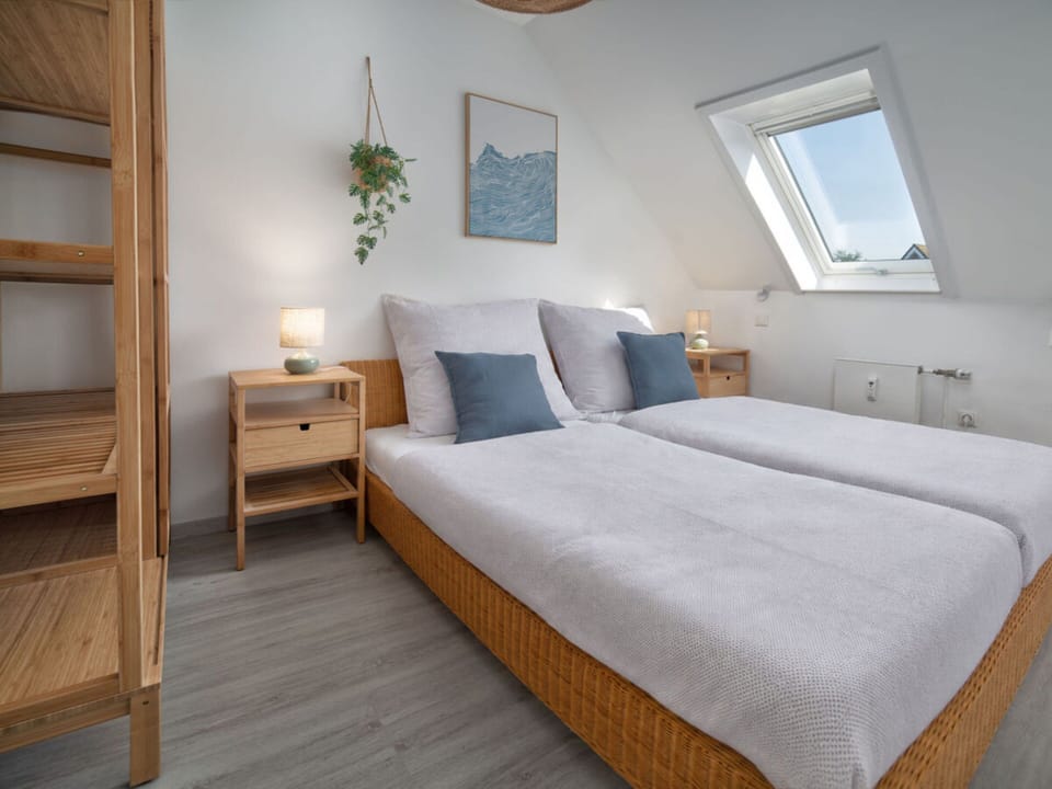House | 1 bedroom