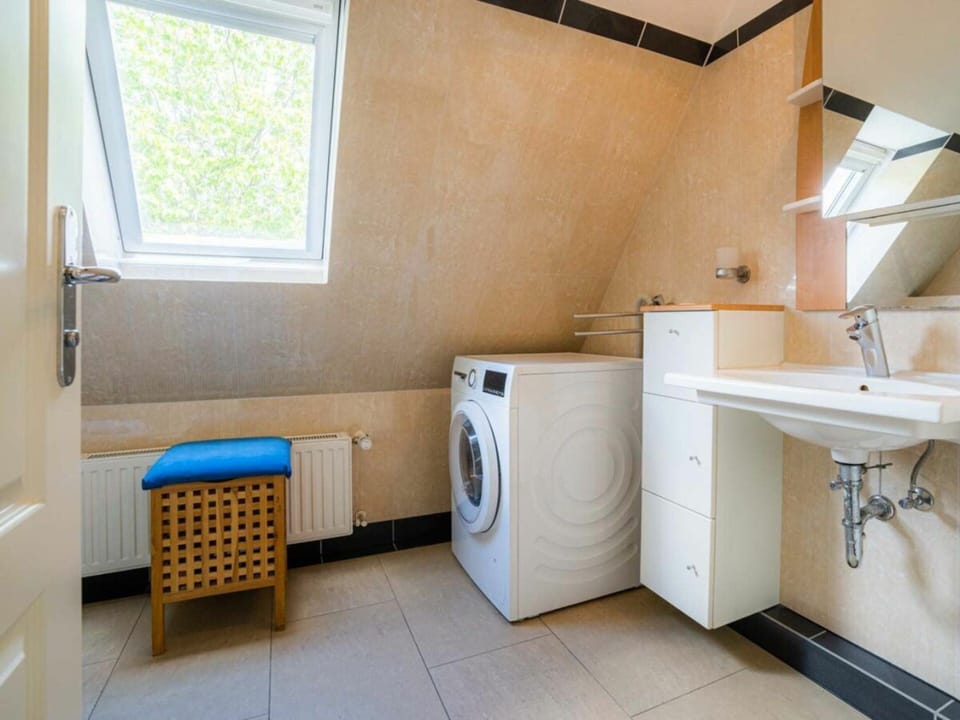Apartment 1st Floor "strandlaufer" House in Sankt Peter-Ording