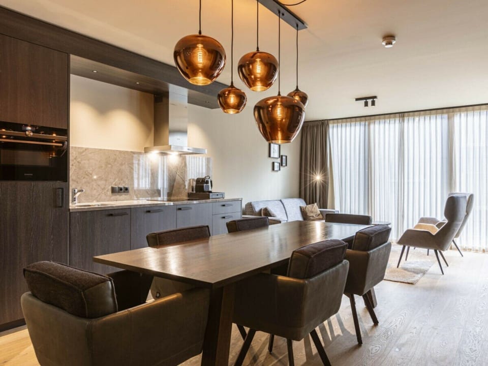 House | Dining