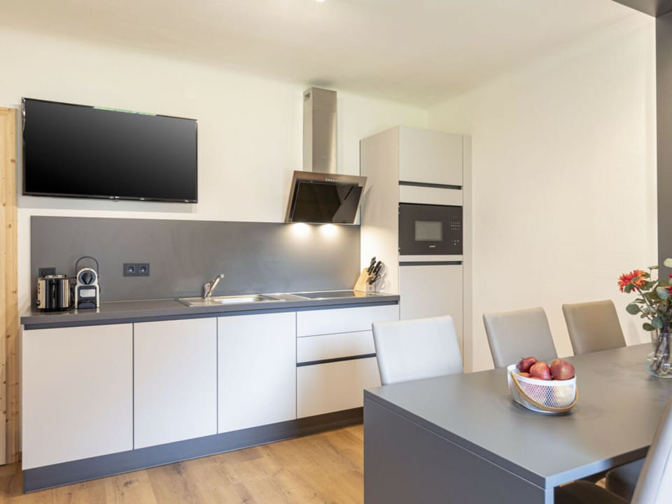 House | Dining