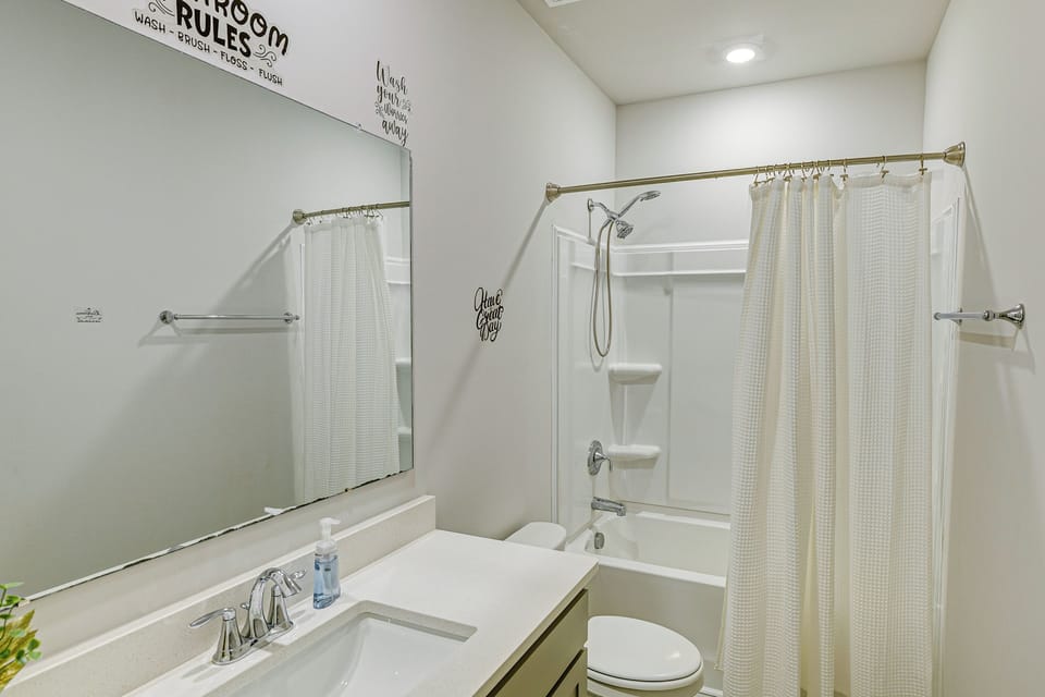 Screened Porch: Newly Built Townhome in Madison Apartment in Madison