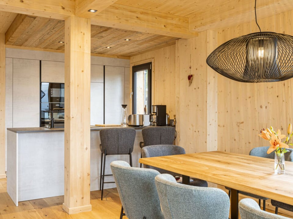 Chalet | Dining