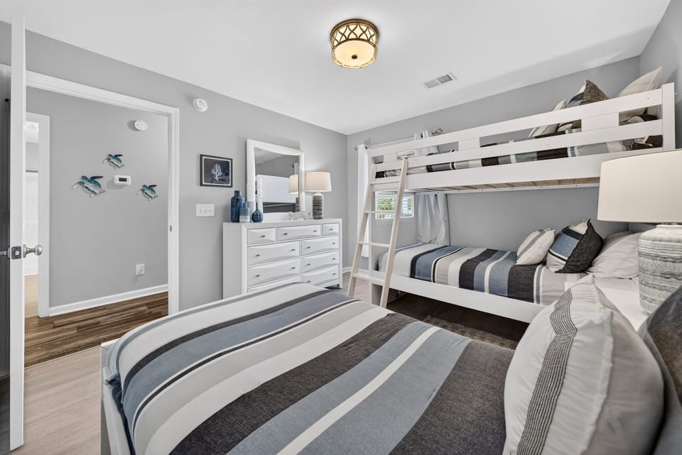 37c Seashell Escape 3 Bedroom Apts Apartment in South Carolina