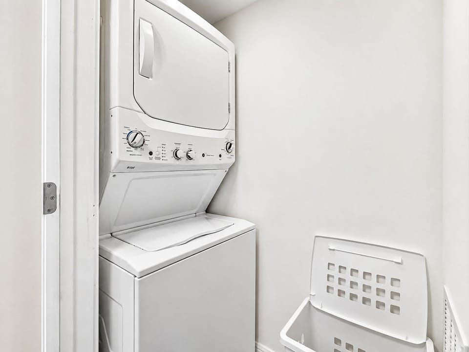 Convenient in-unit stacked washer/dryer for easy extended stays
