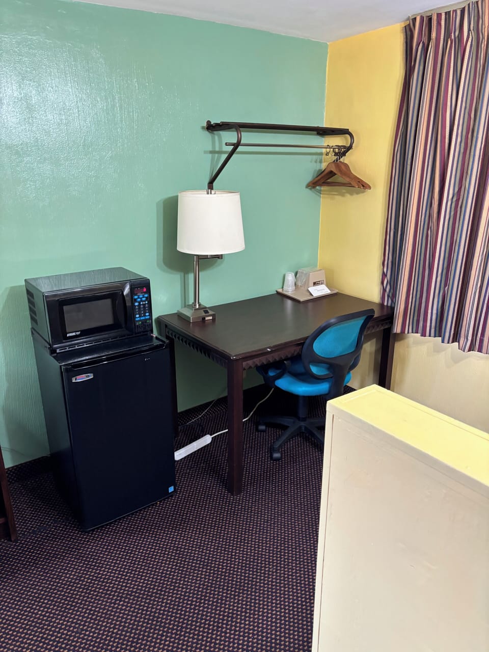Iron/ironing board, free WiFi