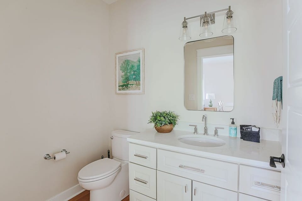Riverbluff Nest Apartment in Charlottesville