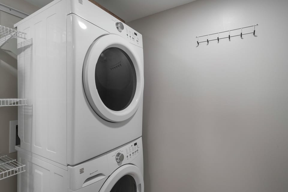 Laundry Off Entry