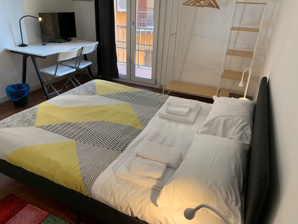 Classic Double Room, City View | Minibar, desk, blackout drapes, iron/ironing board (on request)