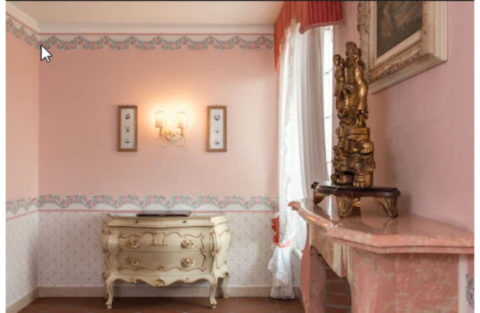 Room amenity