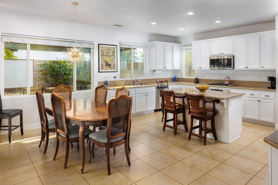 Kitchen and dining area