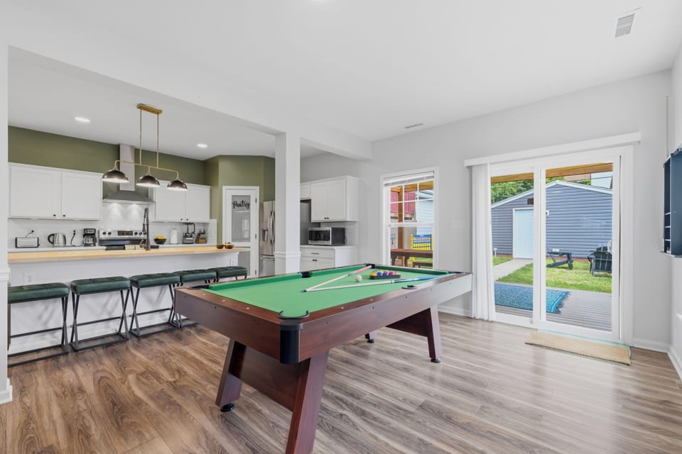 Game room
