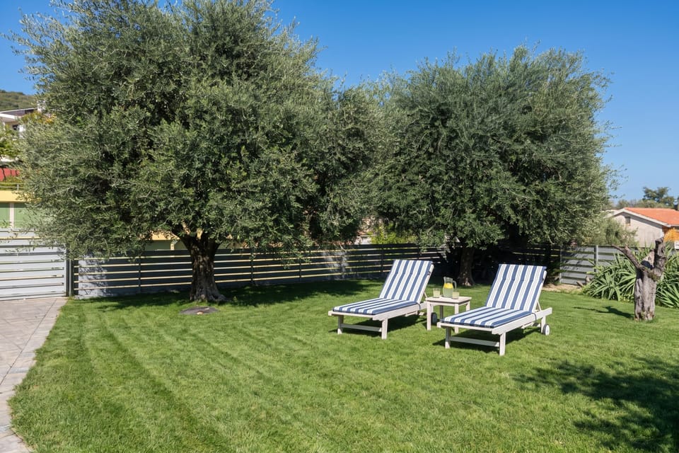 Family Apartment, 2 Bedrooms, Microwave, Mountainside (Villa Venere With Garden & Parking) | Exterior