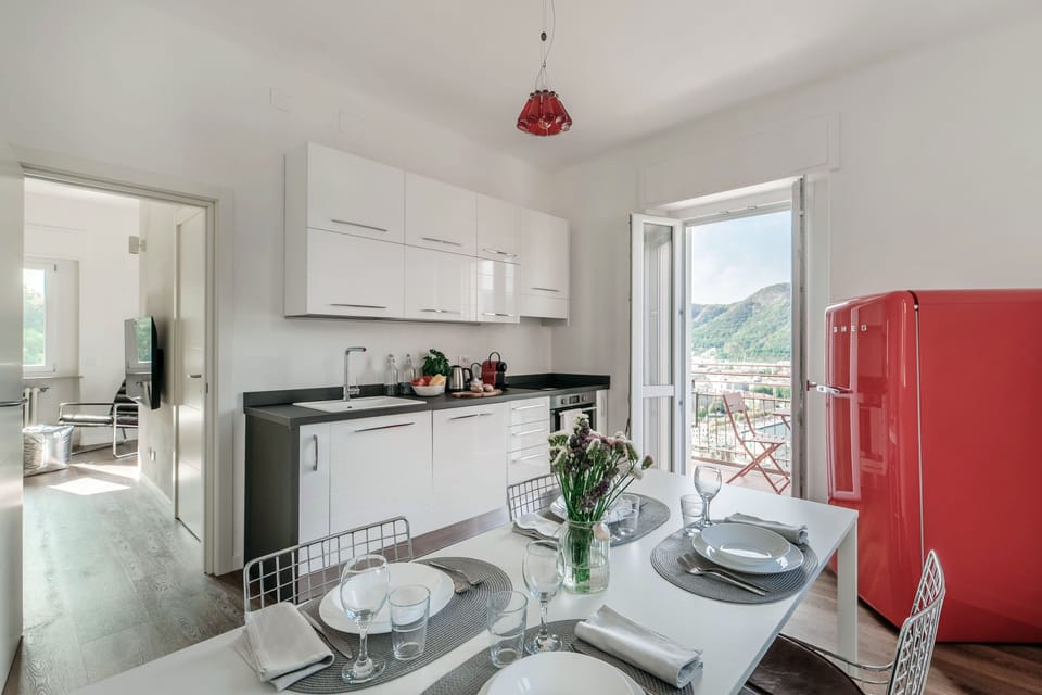 Apartment, Lake View | Dining