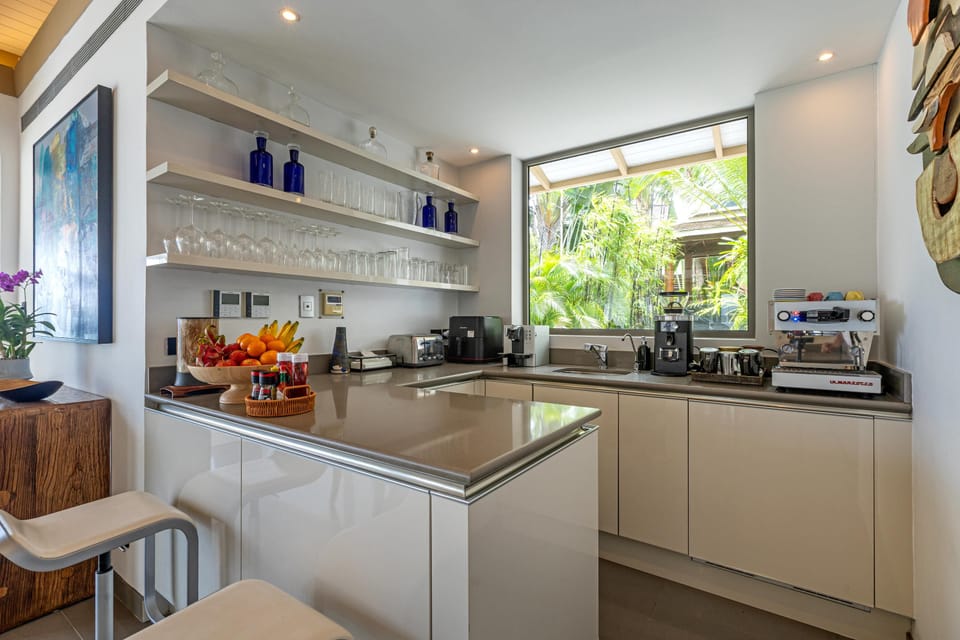 Luxury Villa, Sea View | Private kitchen | Highchair