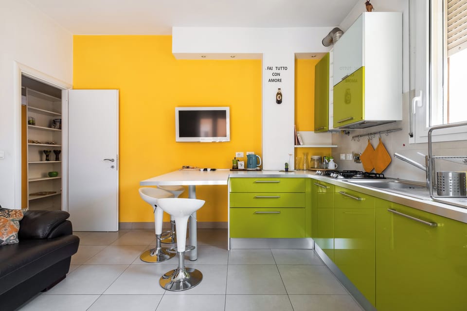Apartment, 1 Bedroom, Balcony | Private kitchen | Electric kettle