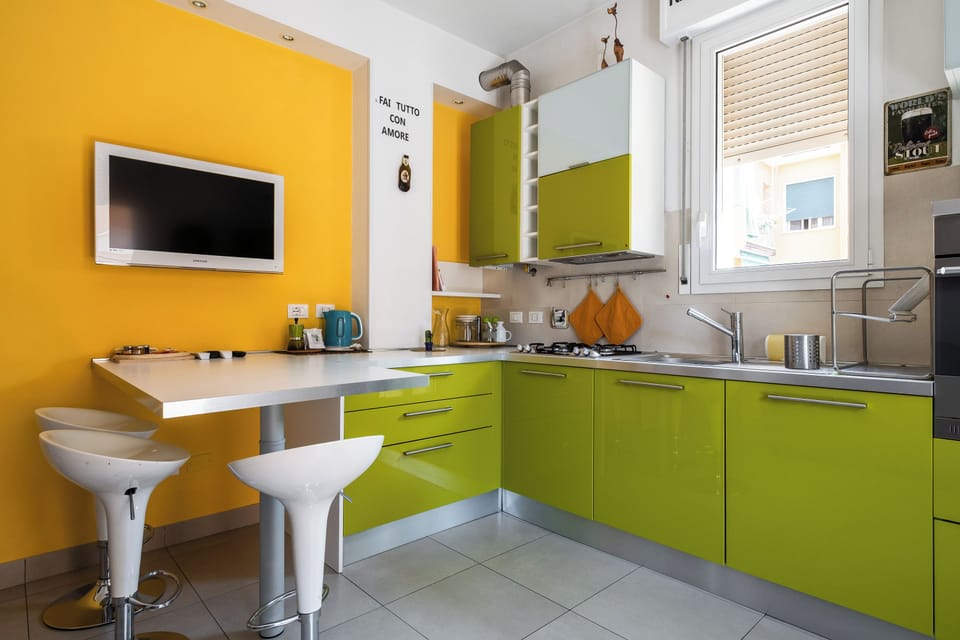 Apartment, 1 Bedroom, Balcony | Private kitchen | Electric kettle