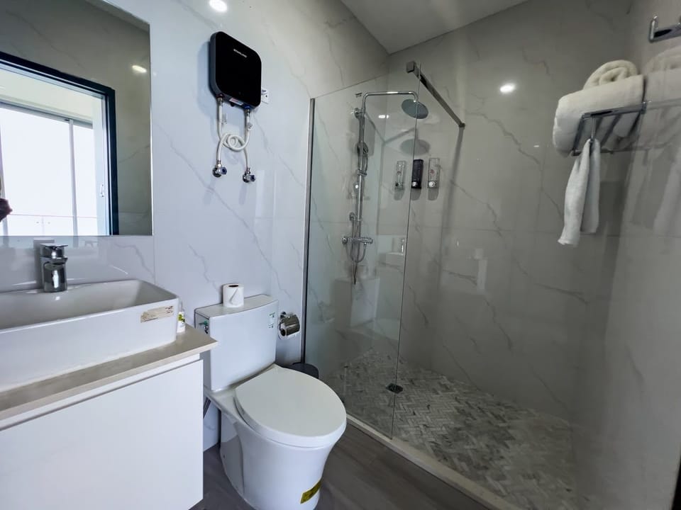 The Dawn- A Sky Harbour  Oceanfront Superior King Suite (3982)