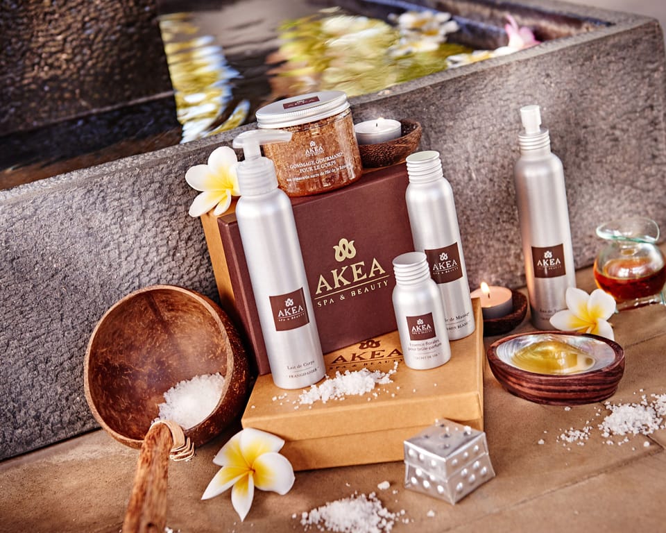 Couples treatment rooms, body treatments, aromatherapy, body scrubs