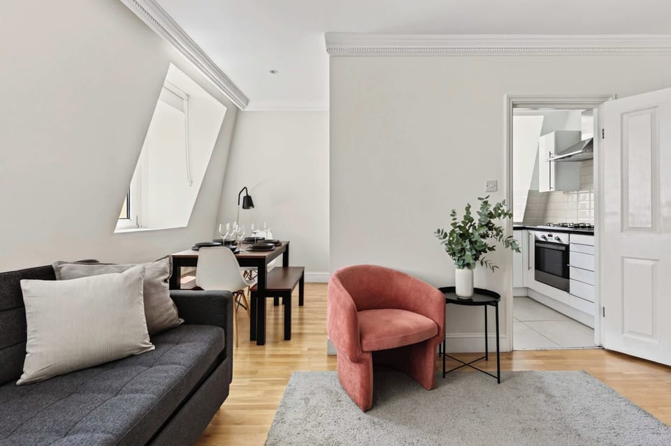 South Ken 2-bed - Science Museum - Lift - Sleeps 6 Apartment in City of Westminster