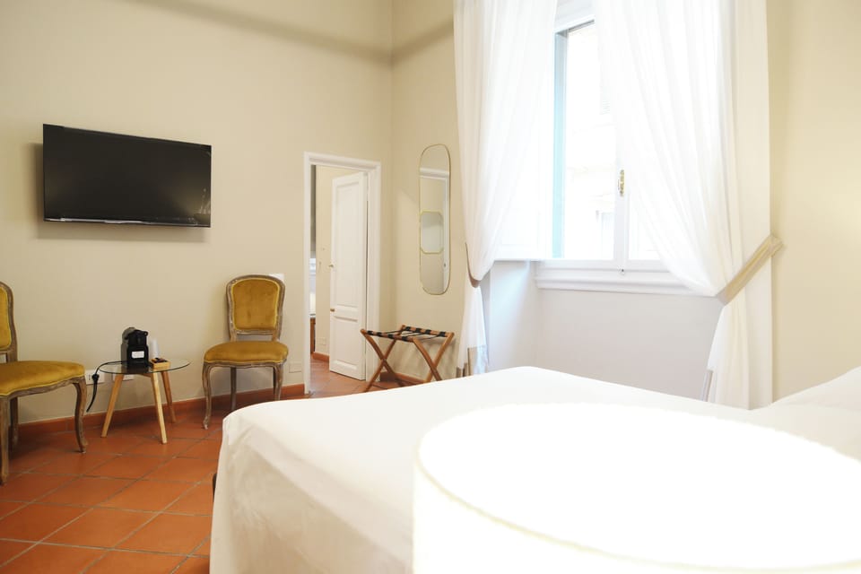 Junior Triple Room, City View | In-room safe, blackout drapes, WiFi (free)