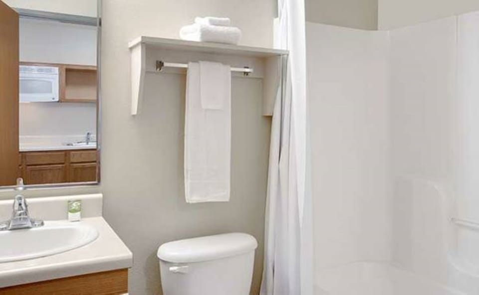 WoodSpring Suites Lincoln Northeast I-80 Hotel in Lincoln