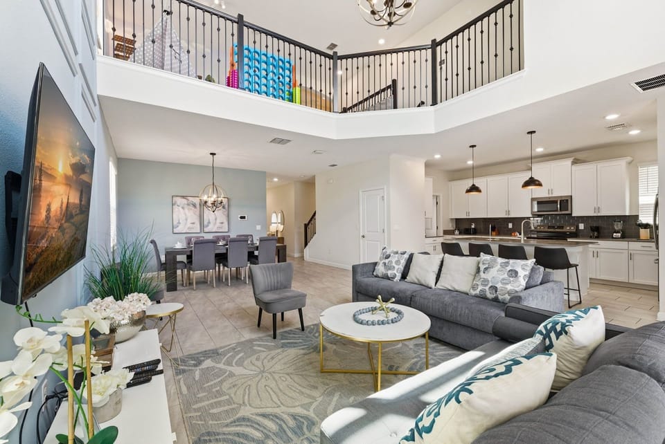 Basic Villa | Living area | TV