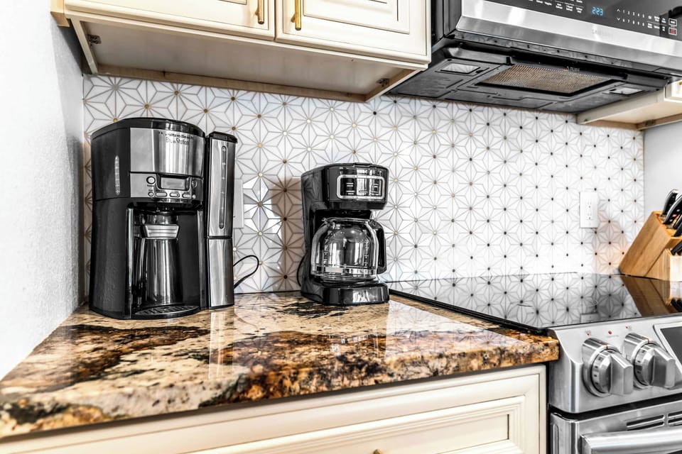 The open kitchen is well equipped for an unforgettable getaway​
