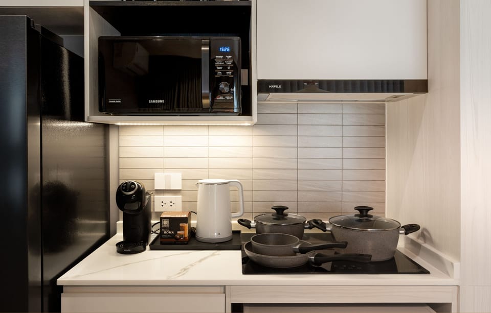 Superior Apartment, Balcony, Courtyard View | In-room safe, blackout drapes, iron/ironing board, WiFi