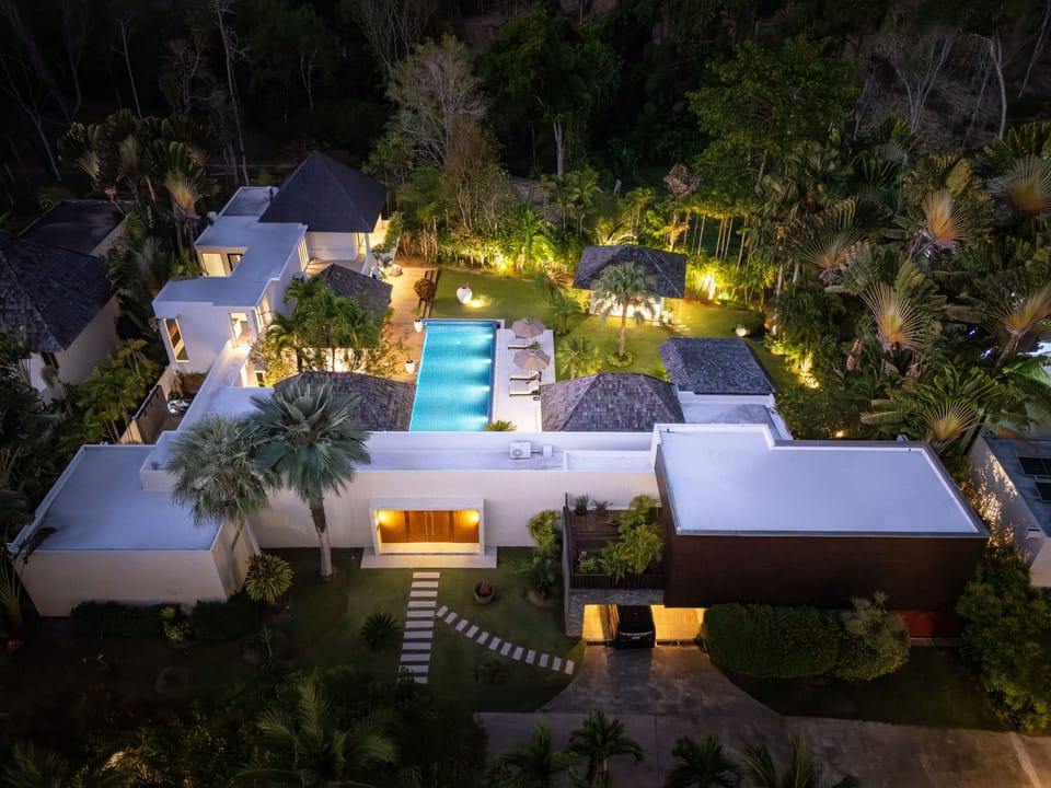 Layan Estate 4-Bedroom Garden Villa Villa in Choeng Thale