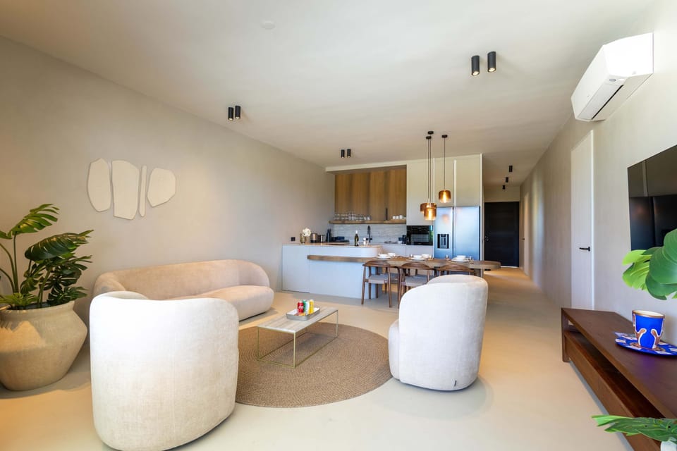 Dolce Vita - Tropical Poolside Paradise Apartment in Sint Michiel
