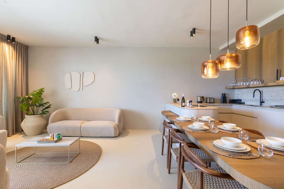 Dolce Vita - Tropical Poolside Paradise Apartment in Sint Michiel