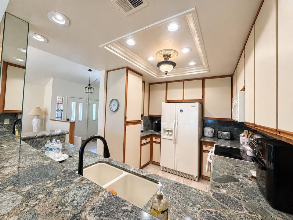 Guest-ready kitchen with practical amenities for everyday meals.