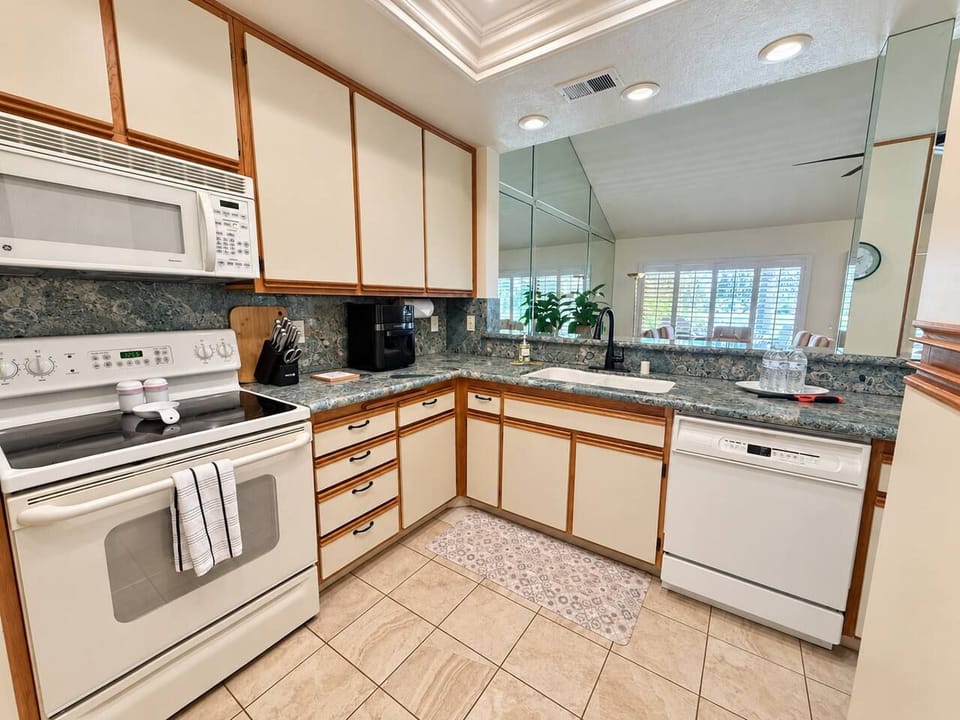 Bright and functional kitchen equipped for comfortable everyday cooking.