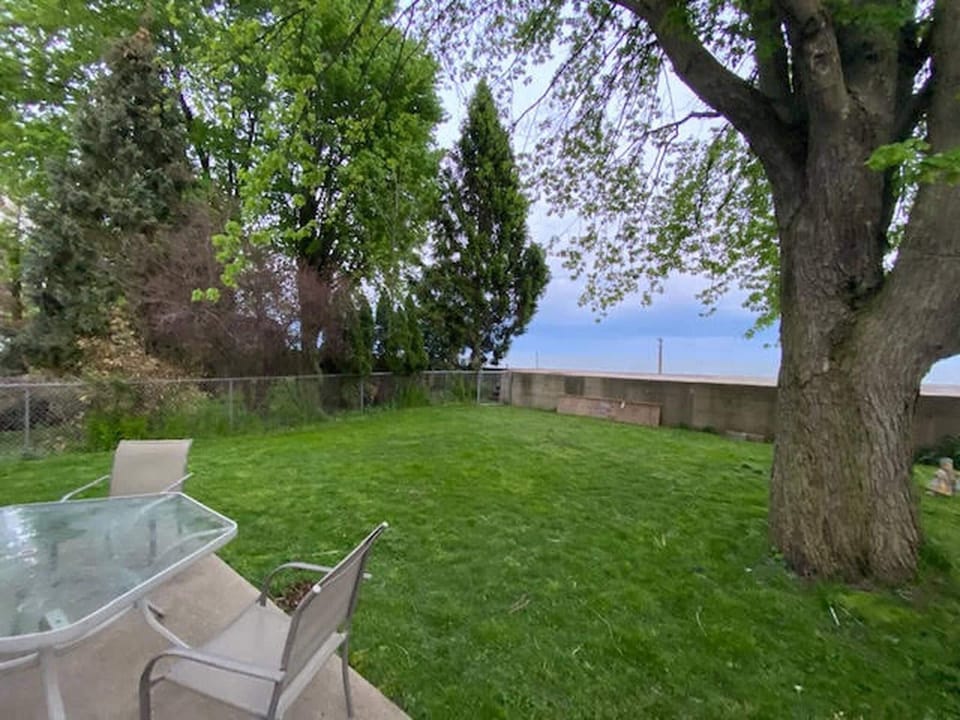 House, 3 Bedrooms, Balcony | Garden