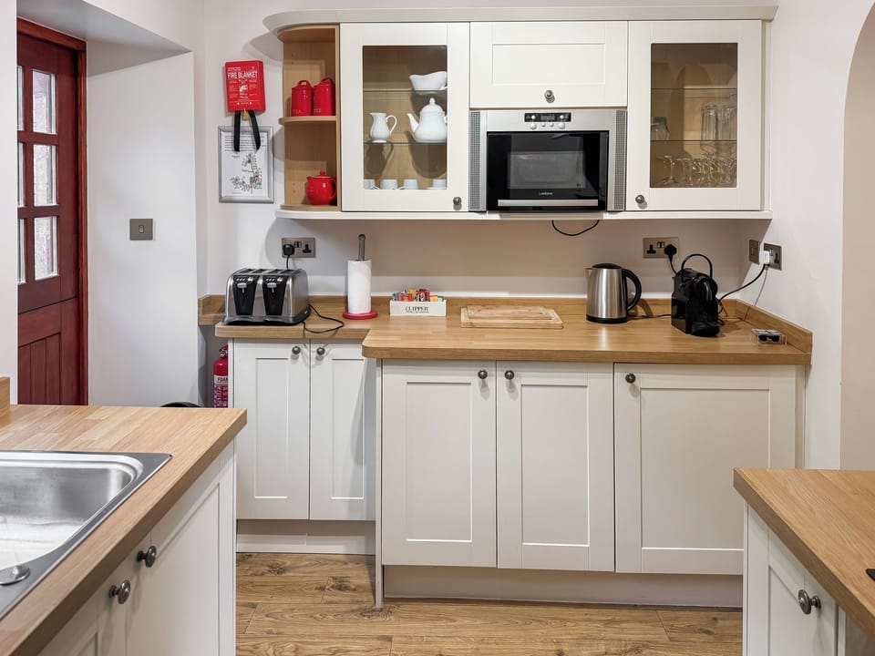 Bathroom | Moore Cottage, Broughton-in-Furness