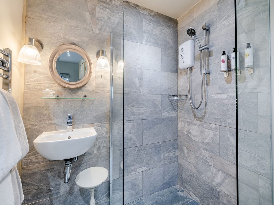 Shower room | Stable View - West Knole, Knole, near Langport