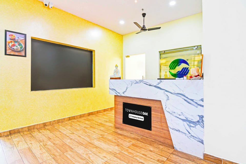 Townhouse Oak Visakhapatnam Hotel in Visakhapatnam