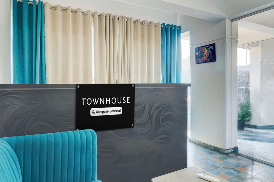 Townhouse Oak Sankaramatam Road Hotel in Visakhapatnam